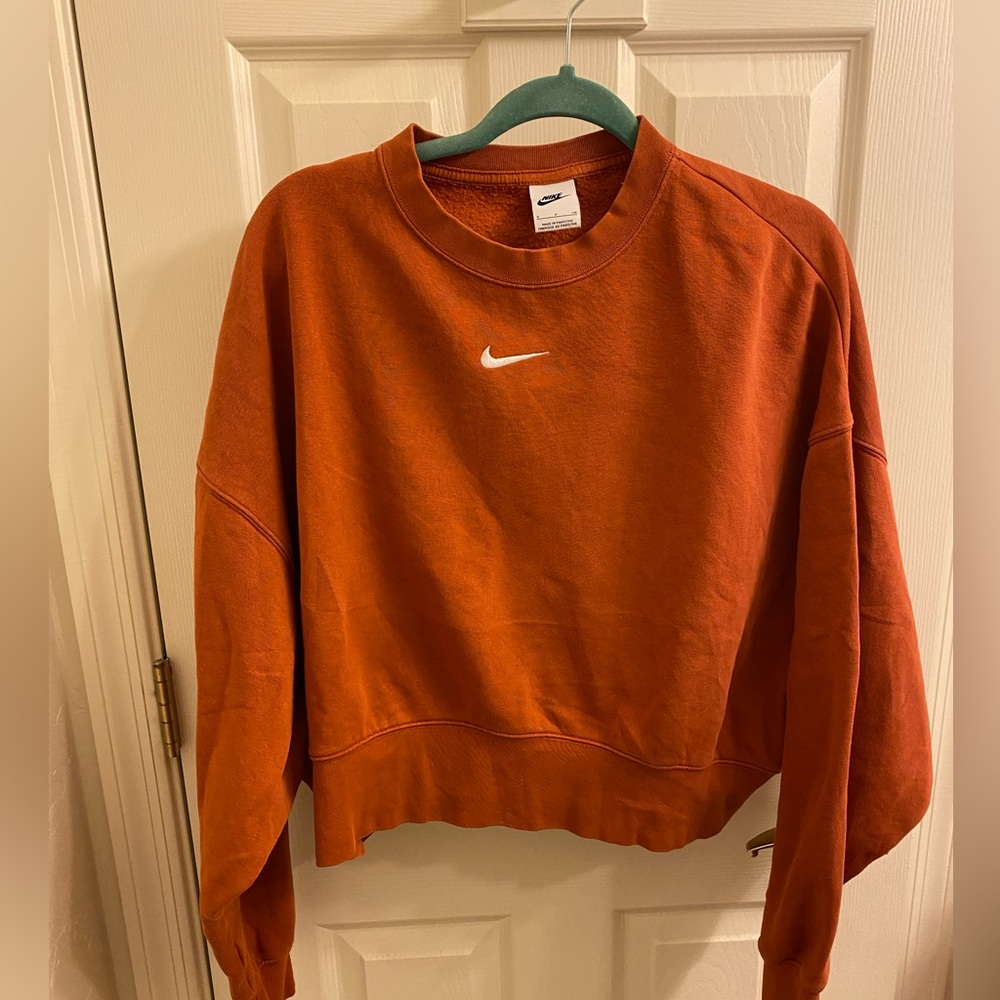 Nike cropped oversized crew neck